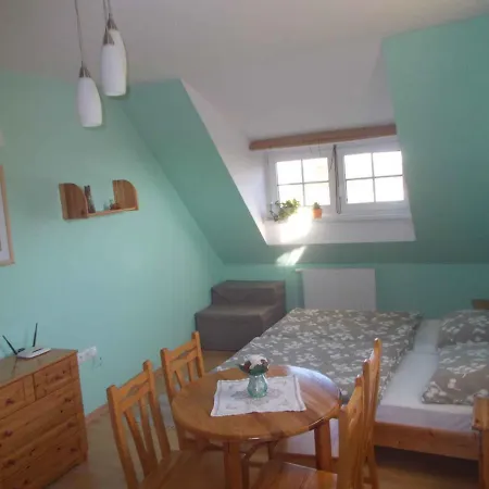 - Balaton 20231 別荘 *